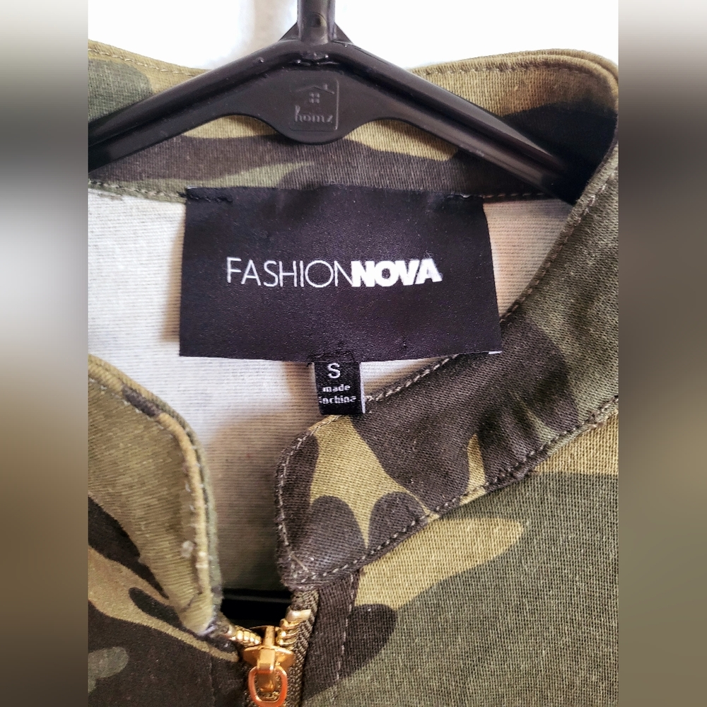 Fashion Nova Jacket - Picture 2 of 6